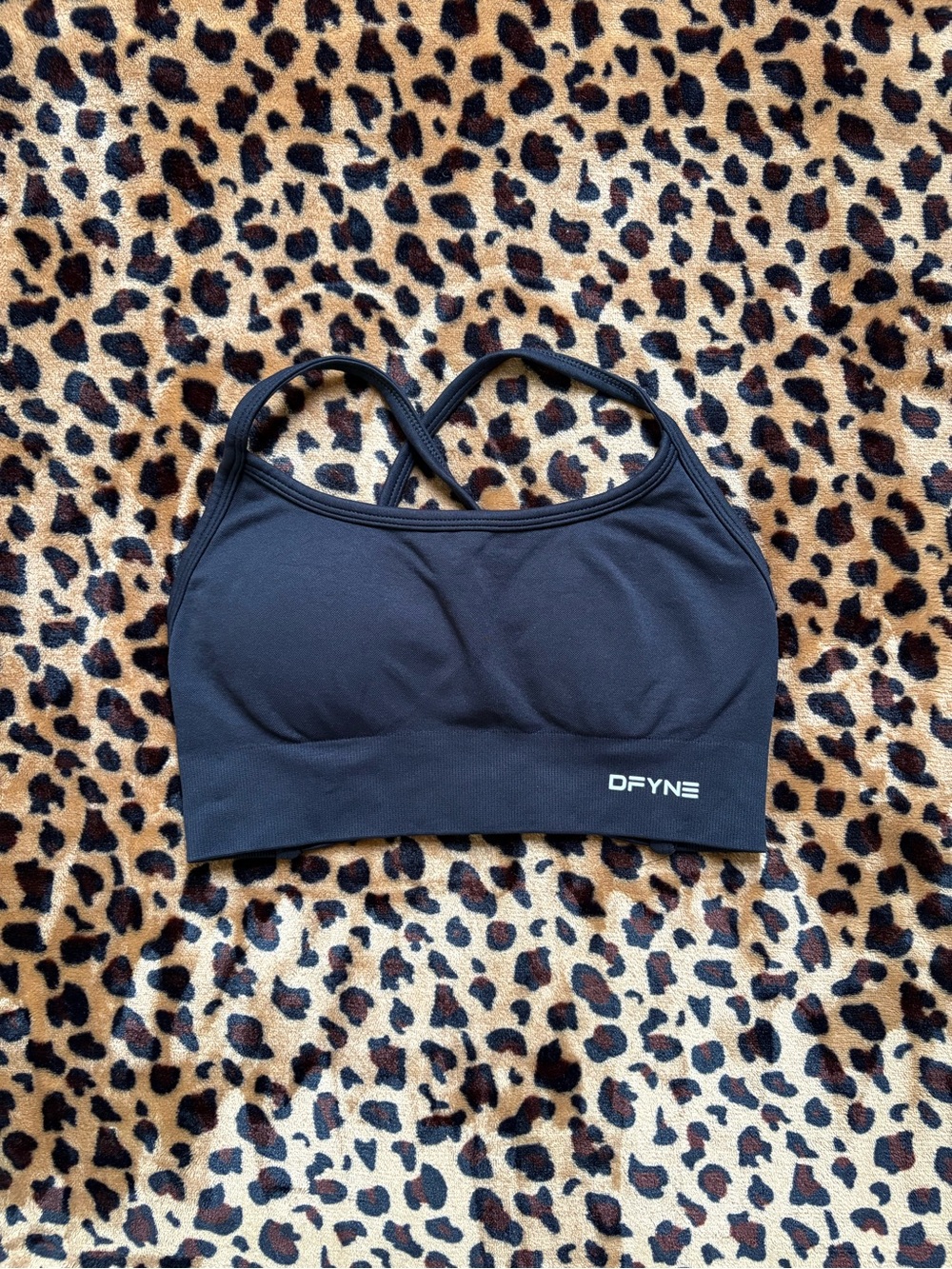 DFYNE Black Strappy Sports Bra